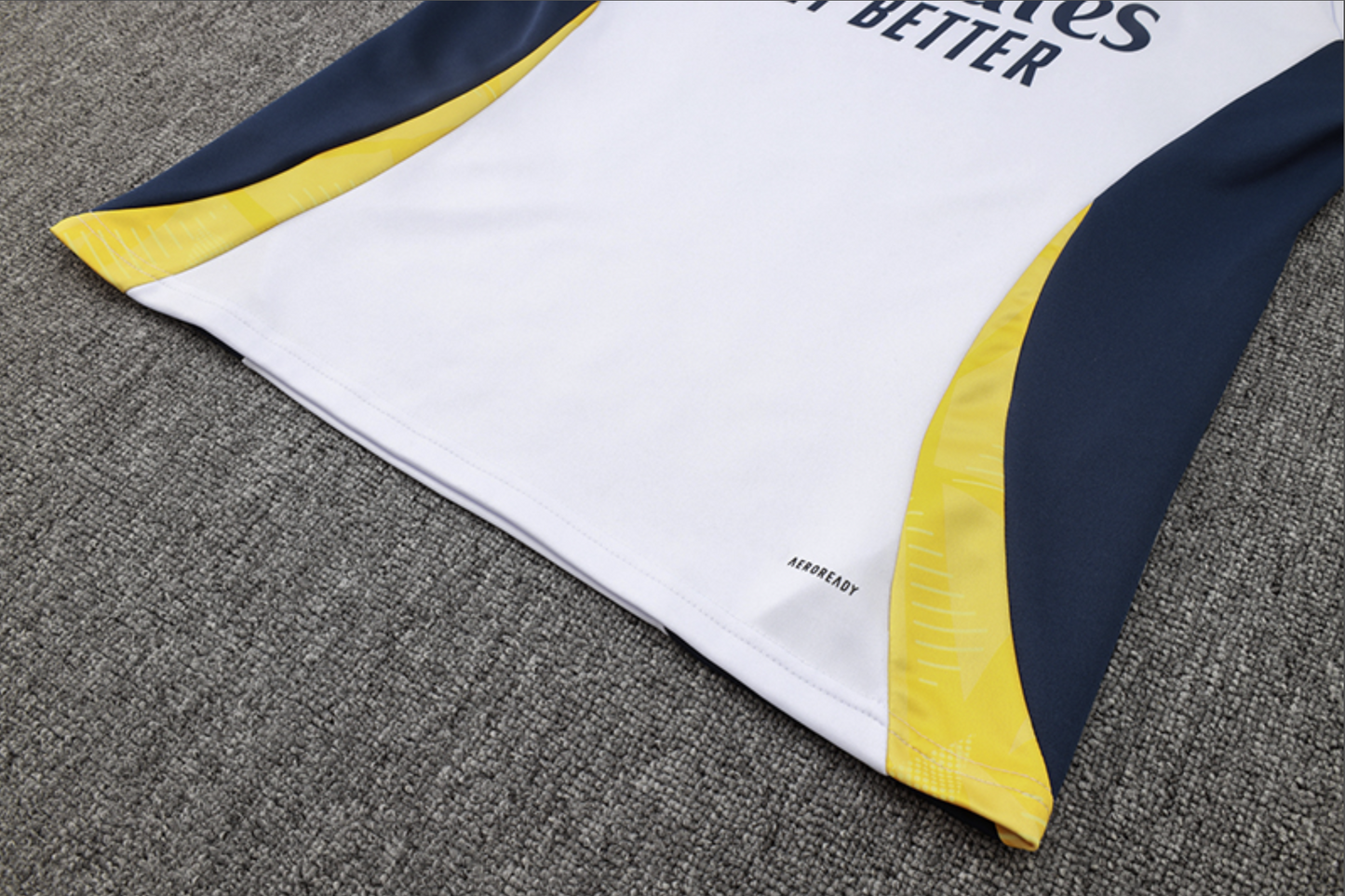 Madrid 24/25 1/4 zip Training Suit